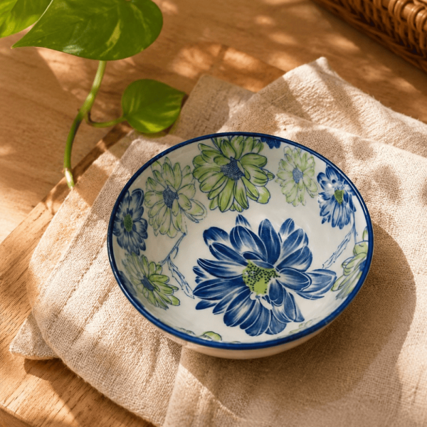 Vintage-Style Floral Porcelain Bowl - Set of 4
