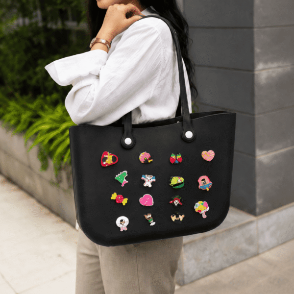 Hand bag